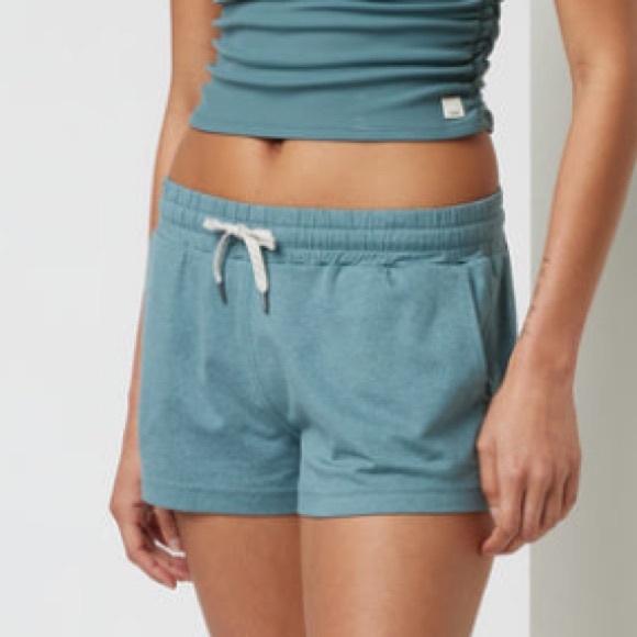 🆕 VUORI Halo Performance Shorts, Iron Heather • Size Medium - Picture 5 of 13